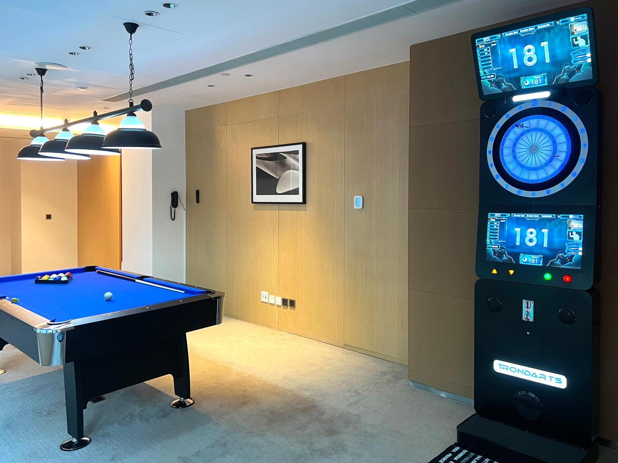 Oasis Aurum 181 Hotel Hong Kong Exterior photo